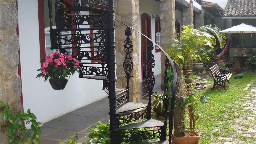Pousada Solar Do Algarve Em Paraty Ha 5 Minutos Do Centro Historico Exterior photo