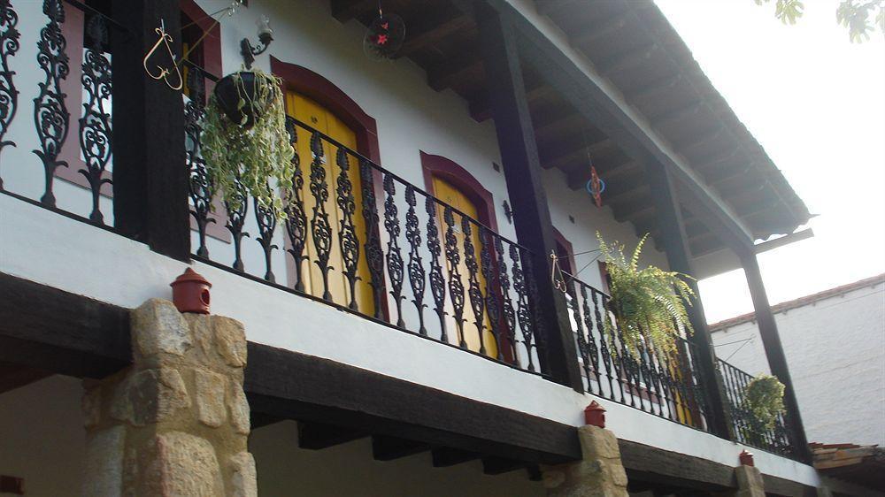 Pousada Solar Do Algarve Em Paraty Ha 5 Minutos Do Centro Historico Exterior photo