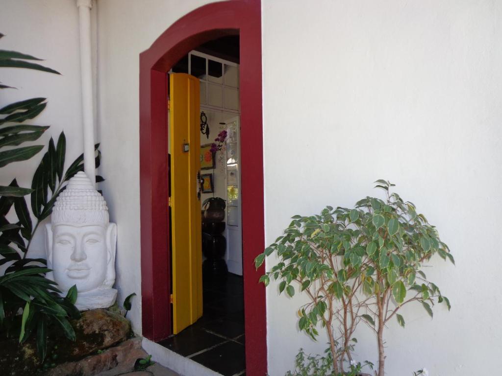 Pousada Solar Do Algarve Em Paraty Ha 5 Minutos Do Centro Historico Exterior photo